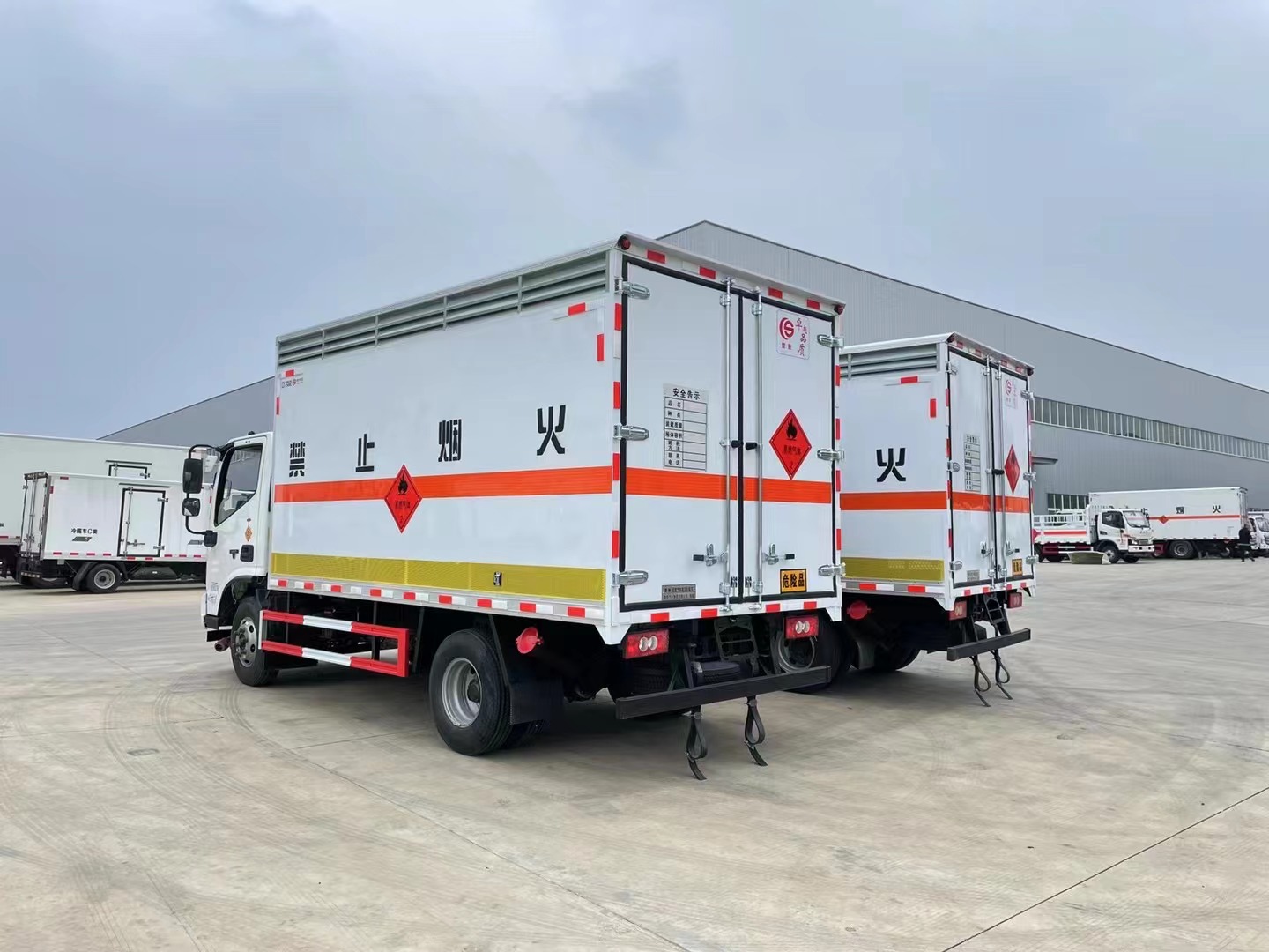 福田歐馬可黃牌4.3噸氣體廂式車