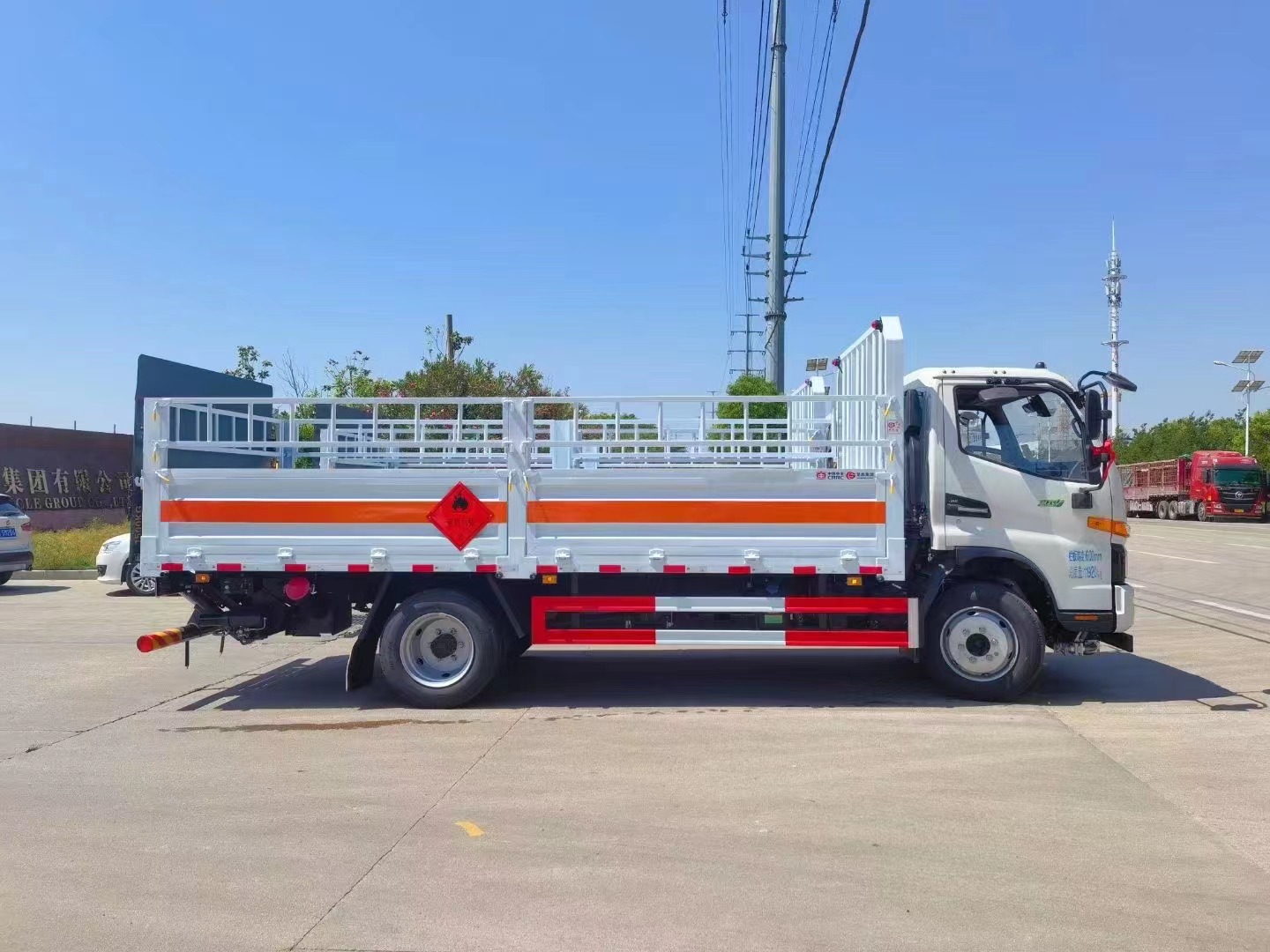 江淮5.2米氣瓶運(yùn)輸車/7.4噸