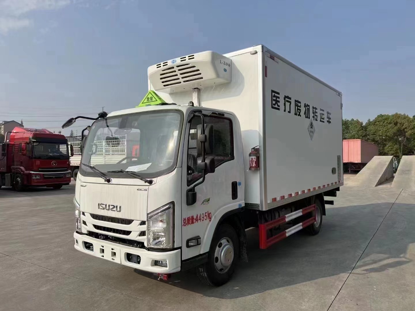 五十鈴藍牌醫療廢物轉運車